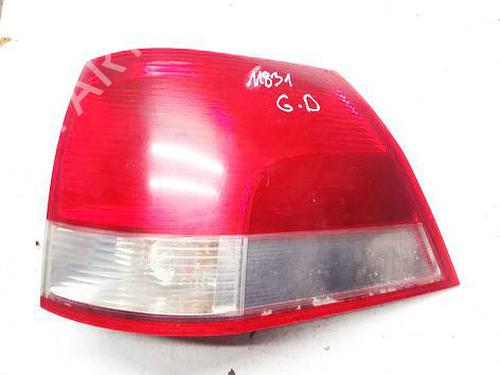 Used Right taillight Right taillight OPEL VECTRA C (Z02) 1.9 CDTI (F69) (120 hp) 40245008 40245008