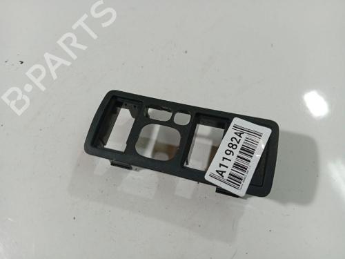 Used Switch Switch TOYOTA AVENSIS (_T25_) 2.2 D-CAT (ADT251_, ADT251R) (177 hp) 40555622 40555622