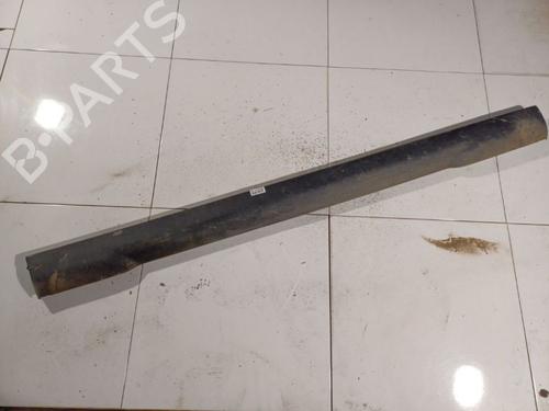 Used Left sideskirt Left sideskirt JEEP GRAND CHEROKEE II (WJ, WG) 4.7 V8 4x4 (223 hp) 34995816 34995816