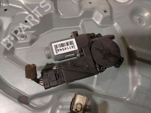 Left front window motor NISSAN PRIMERA Hatchback (P12) 1.9 dCi | BP37227945E21 - Image 3