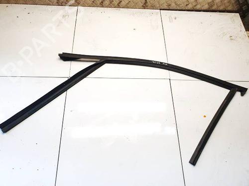 Gummiliste Gummiliste BMW X1 (E84) sDrive 18 d (143 hp) 35029142 35029142