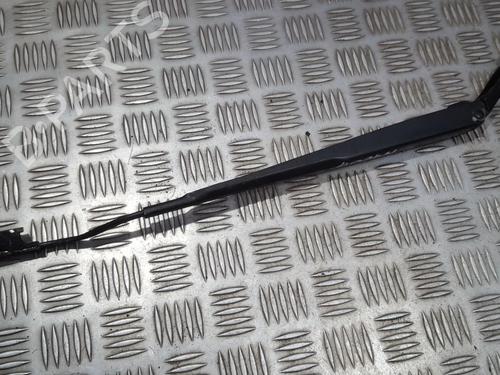 Used Front windshield wiper arm Front windshield wiper arm VW VENTO (1H2) 2.0 (115 hp) 33504583 33504583
