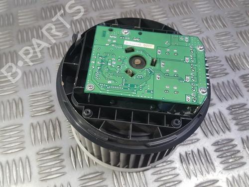Used Heater blower motor Heater blower motor VOLVO V50 (545) 2.4 (170 hp) 35682910 35682910