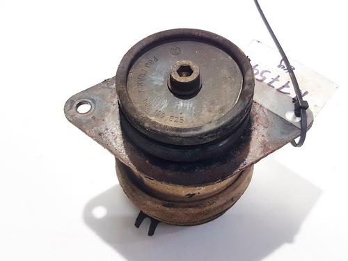 Used Engine mount Engine mount VW PASSAT B3/B4 Variant (3A5, 35I) 1.9 TDI (90 hp) 32895175 32895175