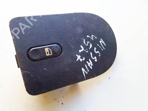 Used Switch Switch NISSAN QASHQAI I (J10, NJ10) 1.6 (114 hp) 33520633 33520633