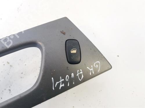 Used Switch Switch PEUGEOT 407 (6D_) 1.6 HDi 110 (6D9HZC, 6D9HYC) (109 hp) 32876122 32876122