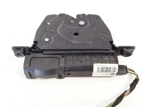 Bagklap lås Bagklap lås BMW 5 (F10) 520 d (184 hp) 36895458 36895458