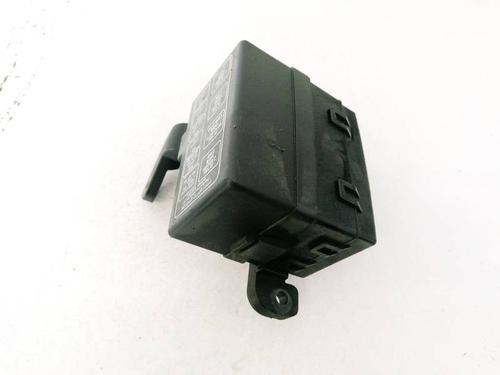 Used Fuse box Fuse box HYUNDAI SANTA FÉ II (CM) 2.0 CRDi (150 hp) 32920570 32920570