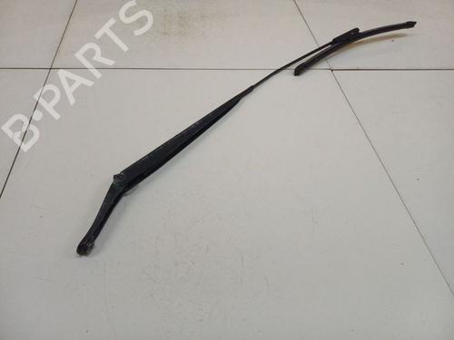 Used Front windshield wiper arm Front windshield wiper arm 38946602 38946602