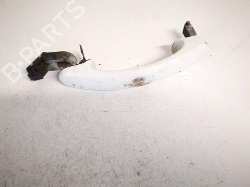 front-left-exterior-door-handle-vw-golf-vi-5k1-2008-2009-2010-2011-2012-2013-2014-35120759 main image