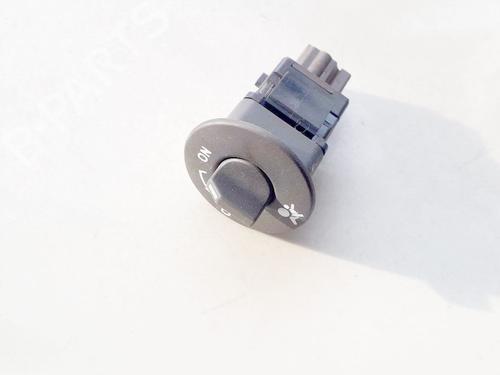 Used Switch Switch RENAULT MEGANE III Hatchback (BZ0/1_, B3_) 1.6 16V (BZ0H) (101 hp) 33529365 33529365