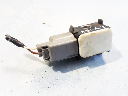 Used Electronic module Electronic module FORD FOCUS C-MAX (DM2) 1.6 TDCi (109 hp) 33098922 33098922