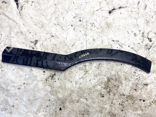 Used Rear right wheel arch trim Rear right wheel arch trim 35489670 35489670