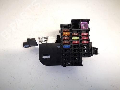 Used Fuse box MAZDA 2 (DE_, DH_) 1.4 MZR-CD (68 hp) 32611676