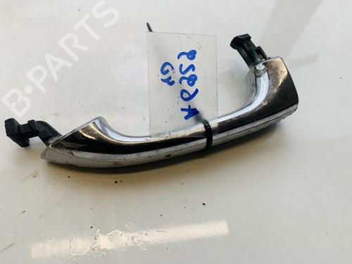 rear-left-exterior-door-handle-mercedes-benz-m-class-w164-2005-2006-2007-2008-2009-2010-2011-2012-35513610 main image