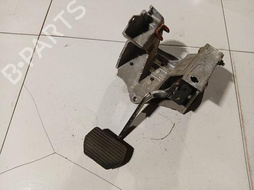 Pedal Pedal PEUGEOT 607 (9D, 9U) 2.7 HDi 24V (204 hp) 34911637 34911637