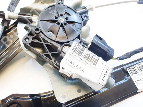 Right front window motor CHEVROLET CRUZE Hatchback (J305) 1.4 | BP34947292E20 - Image 3