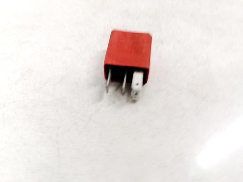 Used Electronic sensor Electronic sensor FIAT STILO (192_) 1.9 JTD (192_XE1A) (115 hp) 33081653 33081653