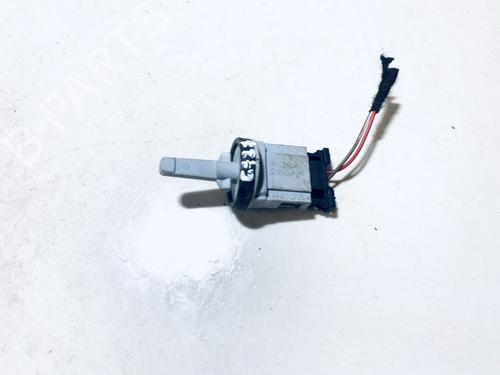 Used Electronic module Electronic module VW GOLF V (1K1) 1.6 (102 hp) 35571724 35571724