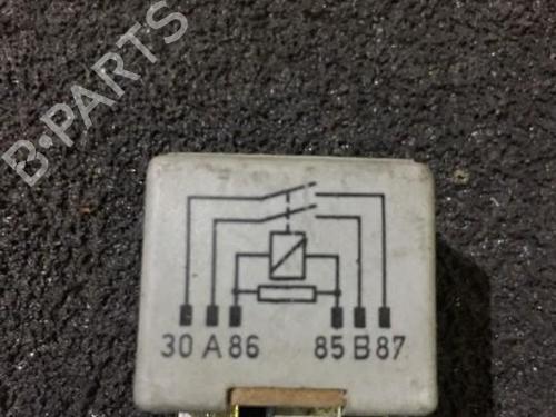 Used Electronic sensor Electronic sensor OPEL OMEGA B (V94) 2.5 DTI (F69, M69, P69) (150 hp) 33482485 33482485