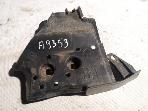 Used Underbody protection Underbody protection TOYOTA AURIS (_E15_) 2.0 D-4D (ADE150_, ADE150R) (126 hp) 35232321 35232321