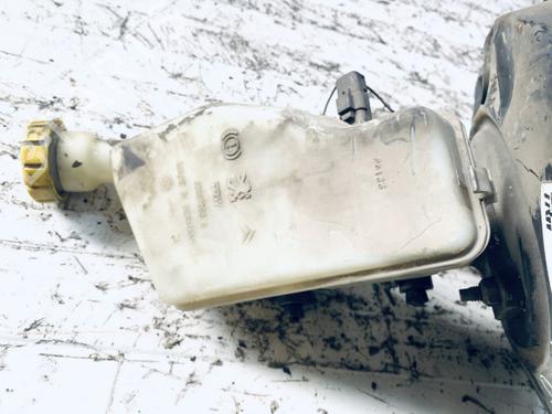 Used Brake master cylinder Brake master cylinder 35710636 35710636