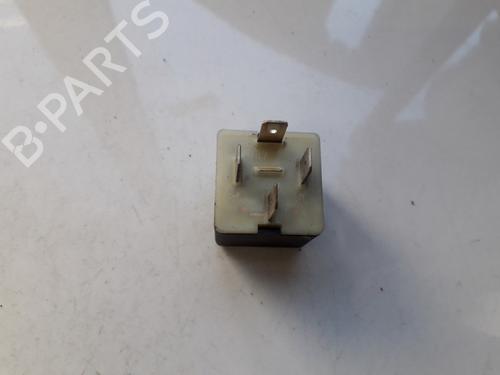 Electronic sensor AUDI 80 B4 Saloon (8C2) 1.9 TDI | BP33511601M84 - Image 2