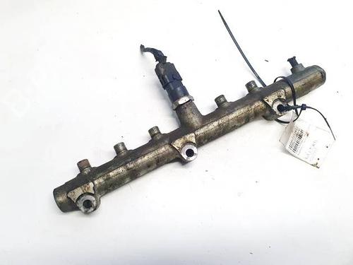 Used Injection rail Injection rail 35138084 35138084