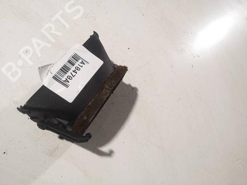 Used Air vent VOLVO S60 I (384) D5 (163 hp) 32572995