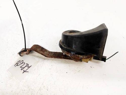 horn-nissan-primera-hatchback-p12-2002-35234861 main image