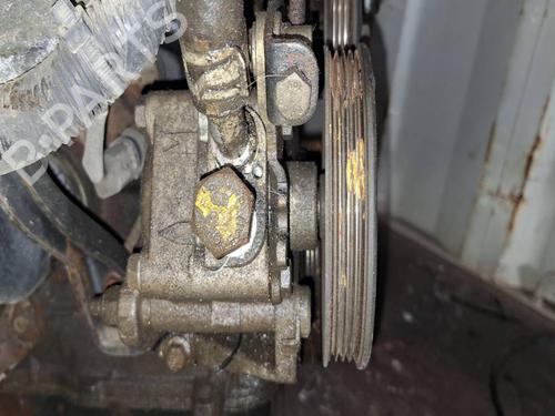 Used Steering pump Steering pump NISSAN ALMERA TINO (V10) 1.8 (116 hp) 40113332 40113332