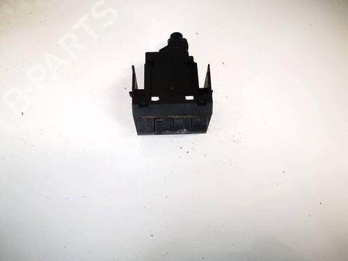switch-skoda-roomster-5j7-2006-2007-2008-2009-2010-2011-2012-2013-2014-2015-34963605 main image