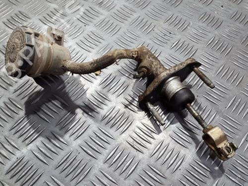 Used Clutch slave cylinder Clutch slave cylinder HONDA CIVIC V Hatchback (EG, EH) 1.5 i 16V (EG4) (90 hp) 35667956 35667956