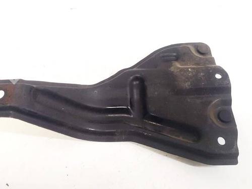 sttte-nissan-primera-hatchback-p12-2002-32622306 main image