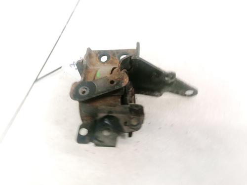 Used Engine mount Engine mount TOYOTA AVENSIS (_T25_) 2.0 D-4D (CDT250_, CDT250R) (116 hp) 32889776 32889776