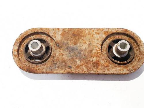 Used Engine mount Engine mount MERCEDES-BENZ C-CLASS (W203) C 200 CDI (203.004) (102 hp) 32942439 32942439