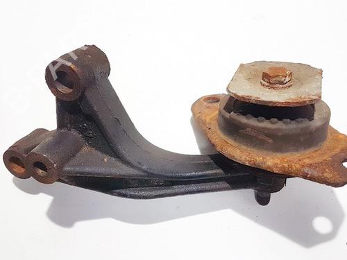 Used Engine mount Engine mount ALFA ROMEO GT (937_) 1.9 JTD (937CXN1B) (150 hp) 32890022 32890022