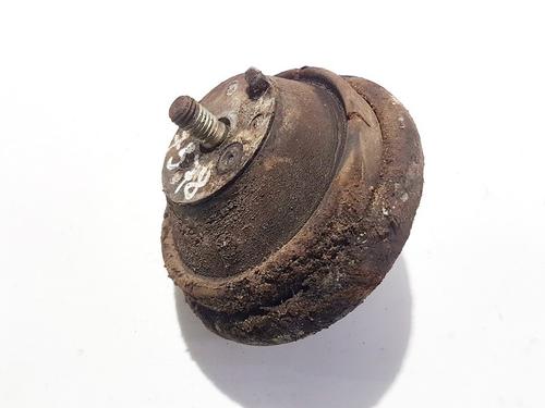 Used Engine mount Engine mount OPEL OMEGA A (V87) 1.8 (F19, M19, N19) (88 hp) 32894254 32894254