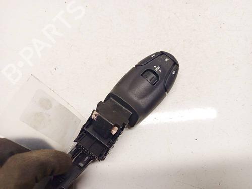 Used Steering wheel controls Steering wheel controls 34794948 34794948