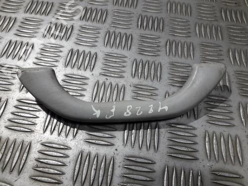Used Interior roof handle Interior roof handle AUDI A4 B5 (8D2) 1.6 (100 hp) 35701960 35701960
