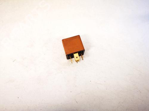 Electronic sensor OPEL VECTRA C (Z02) 2.2 DTI 16V (F69) | BP33094884M84 - Image 2