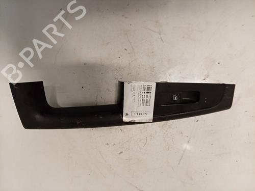 Used Switch Switch SKODA SUPERB II (3T4) 2.0 TDI (140 hp) 33487695 33487695