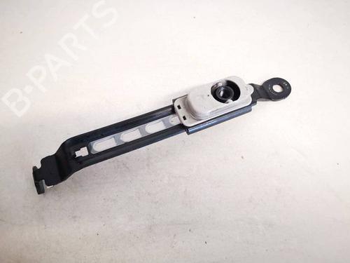 Used Support Support TOYOTA YARIS VERSO (_P2_) 1.3 (NCP20_, NCP22_, NCP20R, NCP22R) (84 hp) 32939048 32939048