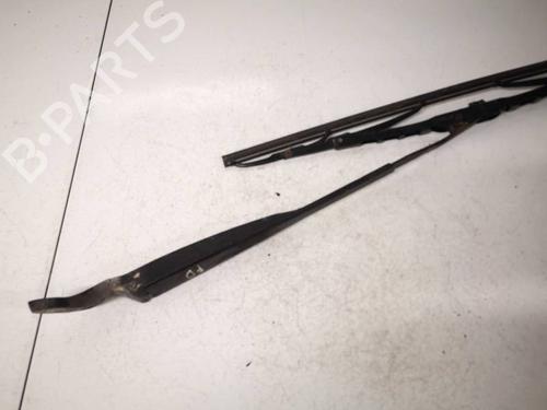 Used Front windshield wiper arm Front windshield wiper arm 39235462 39235462
