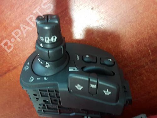 Used Warning switch Warning switch RENAULT SCÉNIC II (JM0/1_) 1.9 dCi (125 hp) 35669674 35669674