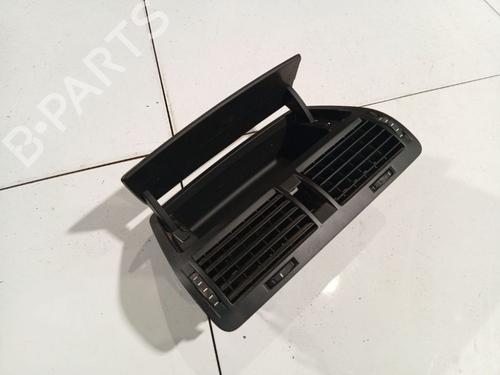 Difusor / Saída de ar Difusor / Saída de ar SKODA OCTAVIA II (1Z3) 1.9 TDI (105 hp) 36759804 36759804