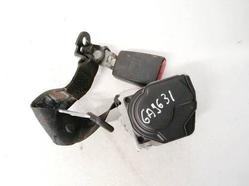 Used Rear center seatbelt Rear center seatbelt 35027578 35027578