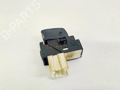 Comutador VW PASSAT B5 Variant (3B5) 1.9 TDI (110 hp) 32600732