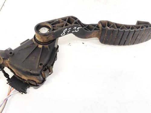 Used Pedal Pedal RENAULT LAGUNA II (BG0/1_) 1.9 dCi (BG08, BG0G) (120 hp) 35334421 35334421