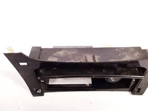 Cenicero Cenicero OPEL INSIGNIA A (G09) 2.0 CDTI (68) (131 hp) 36587894 36587894
